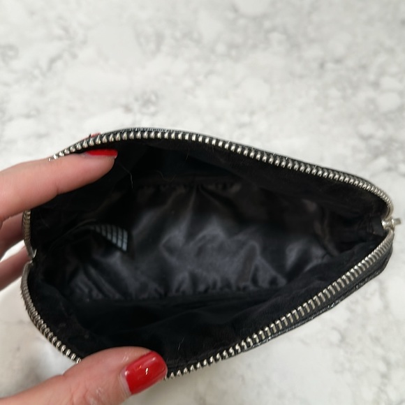 Cakeworthy Hocus Pocus Makeup Bag - Picture 3 of 3